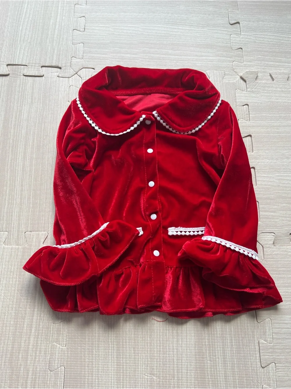 N/A adorable red